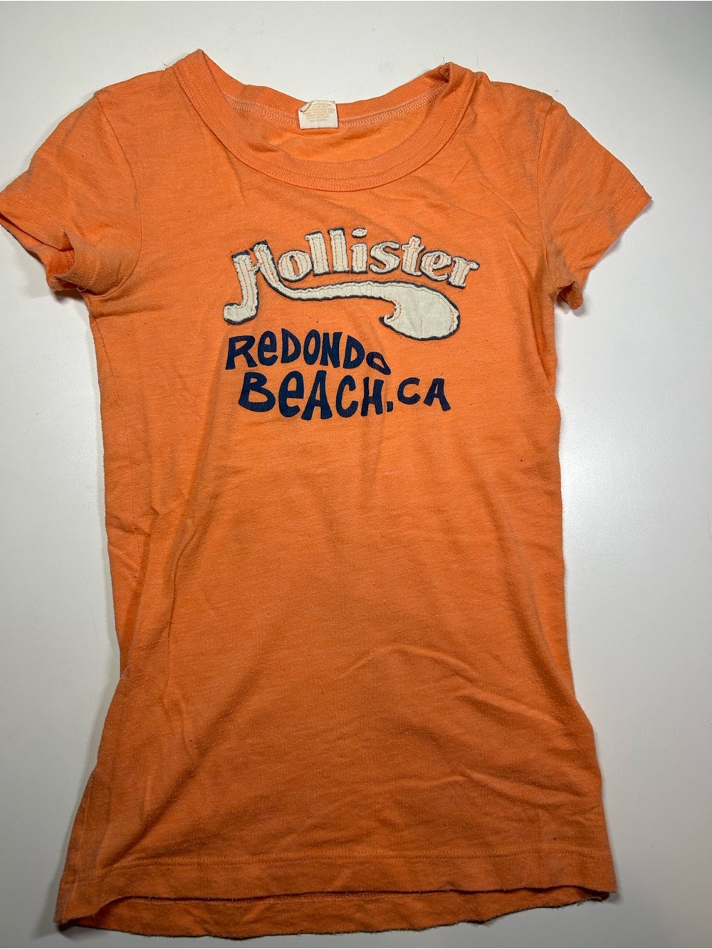 Hollister Women's Extra Small XS Orange Redondo Beach CA Graphic Stitched Tee